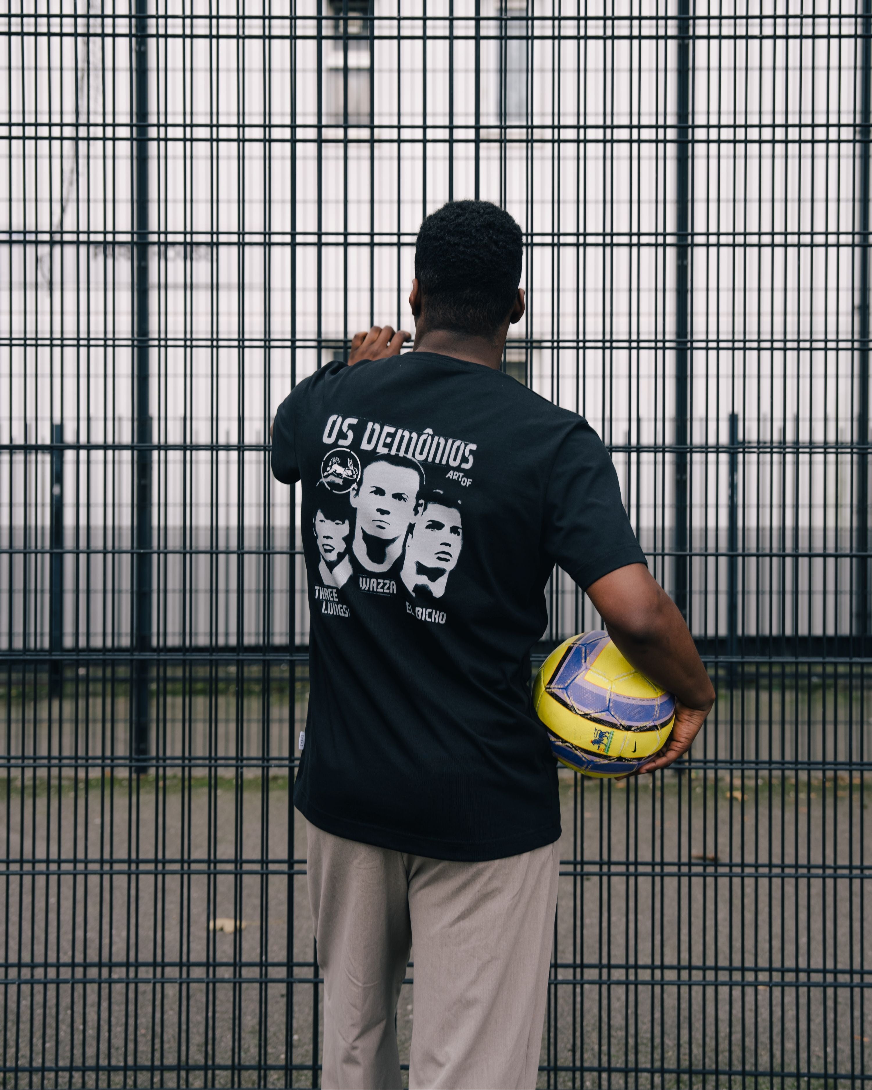 ART OF Secret Tournament Os Demônios | Black Graphic Football T-shirt
